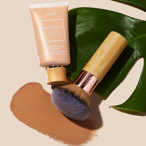BROCHA THE BUFFER - TARTE - Adrissa Beauty - Maquillaje