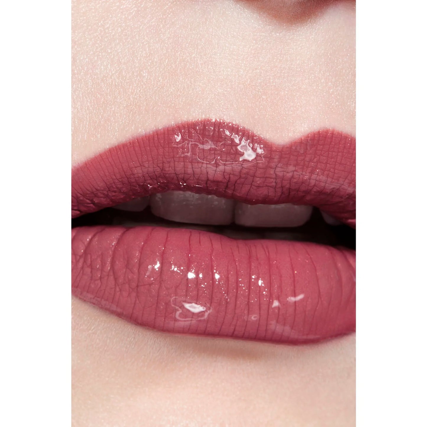 LABIAL LE ROUGE DUO ULTRA TENUE 48 SOFT ROSE - CHANEL - Adrissa Beauty - Maquillaje