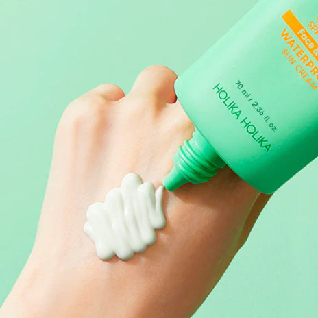 PROTECTOR SOLAR ALOE SOOTHING SPF50 WATERPROOF 70ML - HOLIKA HOLIKA - Adrissa Beauty - Protector solar