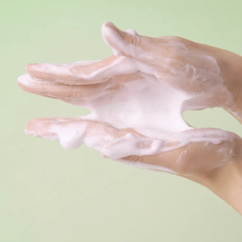 LIMPIADOR MADAGASCAR CENTELLA THEA TRICA BHA CLEANSING FOAM 125ML - SKIN1004 - Adrissa Beauty - Cuidado de la piel