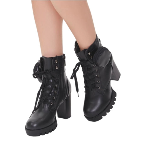 BOTAS ALTAS NEGRAS CON BOLSO TALLA 6.5 - UNILADY FOREVER 21 - Adrissa Beauty - Calzado