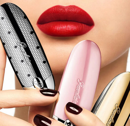 LIP CASE LABIAL ROUGE G VELVET LES STUDS