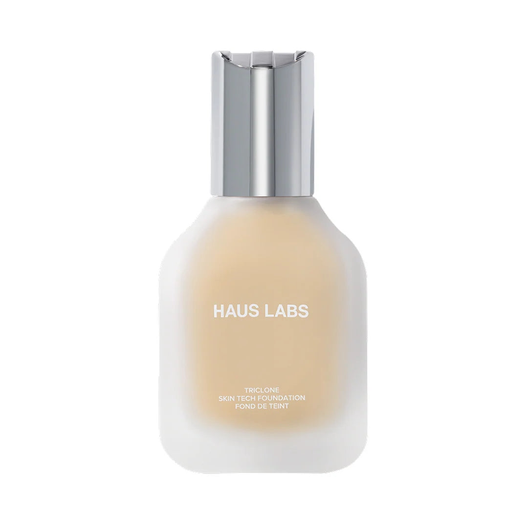 BASE TRICLONE SKIN TECH 030 FAIR GOLDEN - HAUS LABS - Adrissa Beauty - Maquillaje