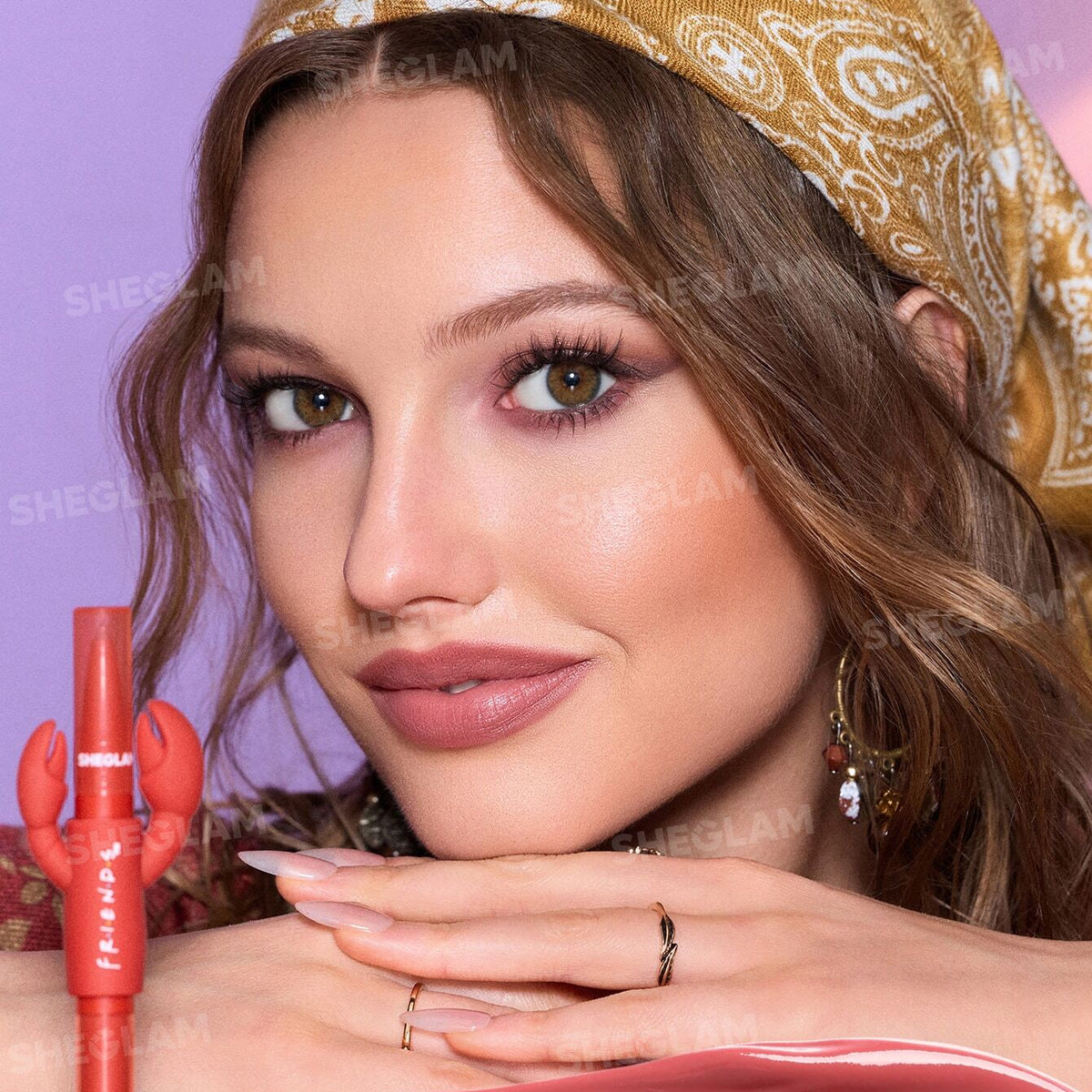 LABIAL MY LOBSTER DUAL ENDED PHOEBE MIKE - SHEGLAM - Adrissa Beauty - Maquillaje