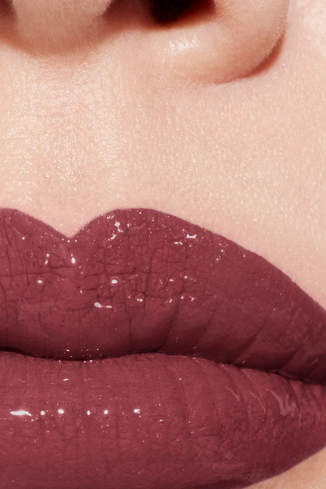 LABIAL LE ROUGE DUO ULTRA TENUE 112 CHIC ROSEWOOD - CHANEL - Adrissa Beauty - Maquillaje