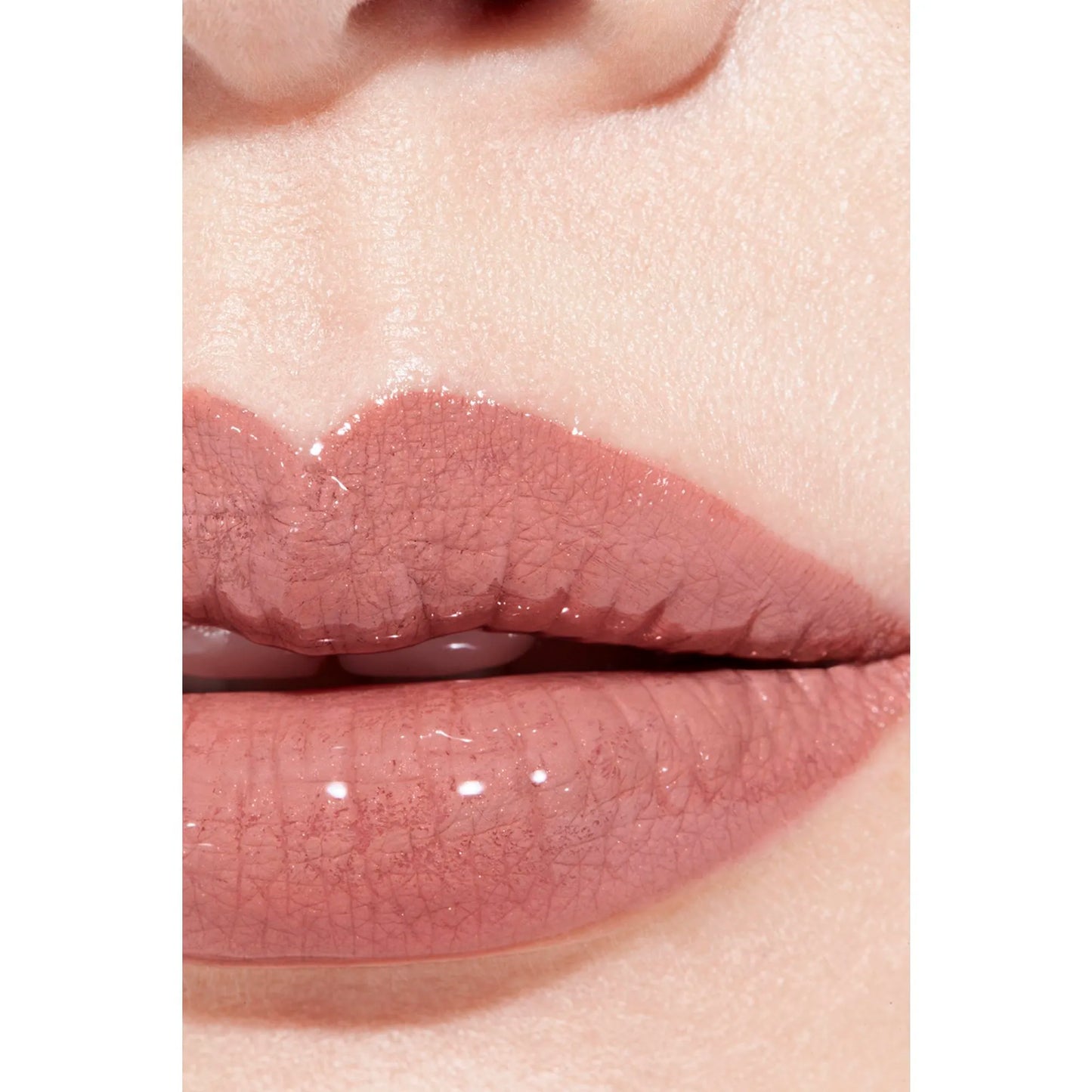 LABIAL LE ROUGE DUO ULTRA TENUE 186 PINK NUDE - CHANEL - Adrissa Beauty - Maquillaje