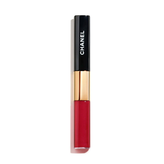 LABIAL LE ROUGE DUO ULTRA TENUE 47 DARING RED - CHANEL - Adrissa Beauty - Maquillaje