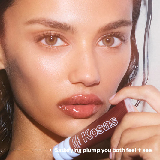 LIP PULSE GLASSY PLUMPER SOULFIRE - KOSAS - Adrissa Beauty - Maquillaje