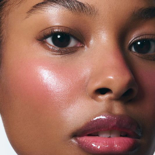 RUBOR POCKET BLUSH TEACUP - RHODE - Adrissa Beauty - maquiilaje